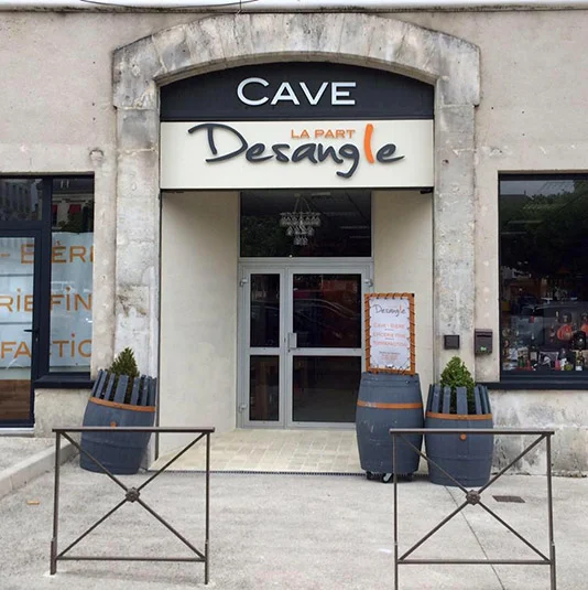 cave-a-vin-charente-la-part-desangle.webp